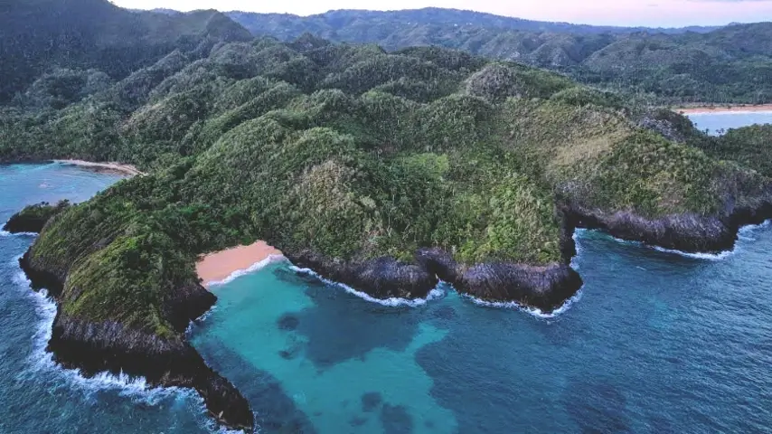 Discover Playa Onda: A Hidden Paradise in Samaná